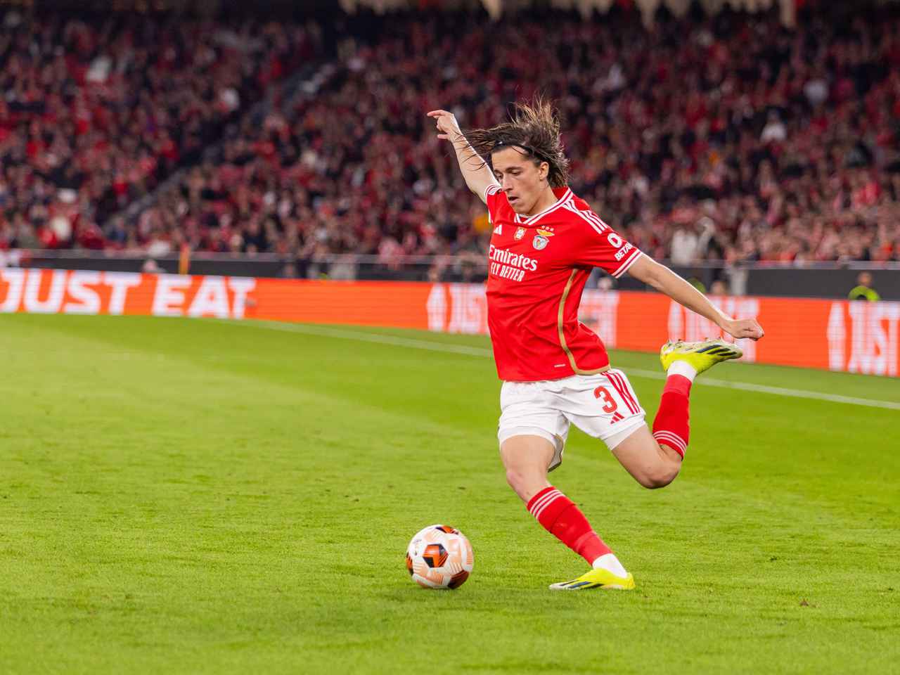 Alvaro Fernandez scores first senior goal | Manchester United