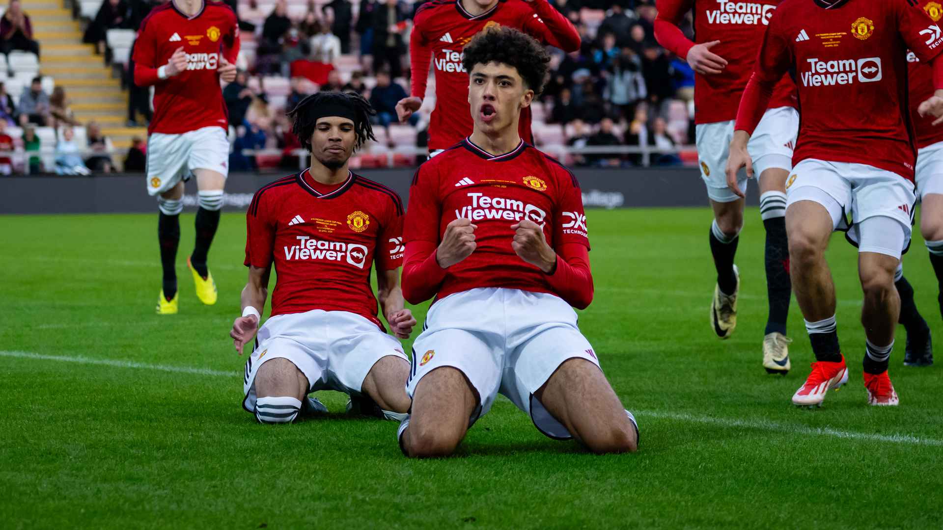 Ethan Wheatly goal in U18s Premier League Cup final | Manchester United