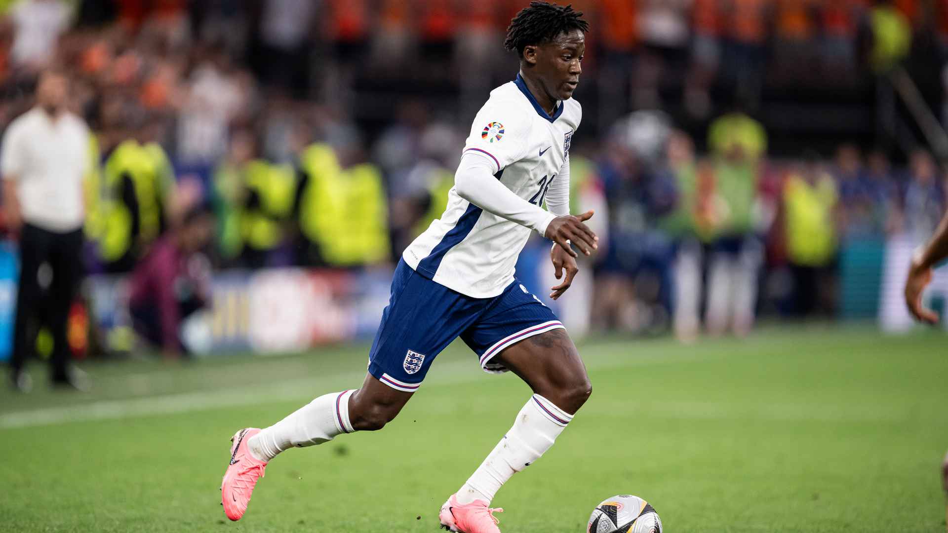 Kobbie Mainoo kesal cuma jadi pemain cadangan di Manchester United