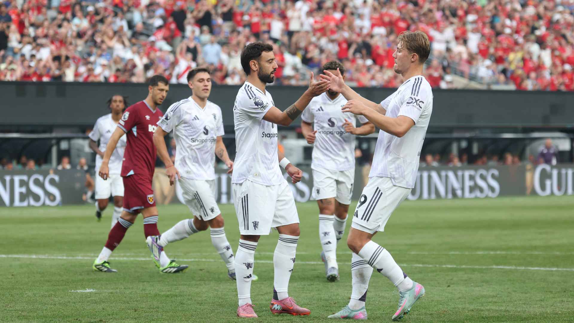 Match report: Man Utd 2 West Ham 1 – Manchester United