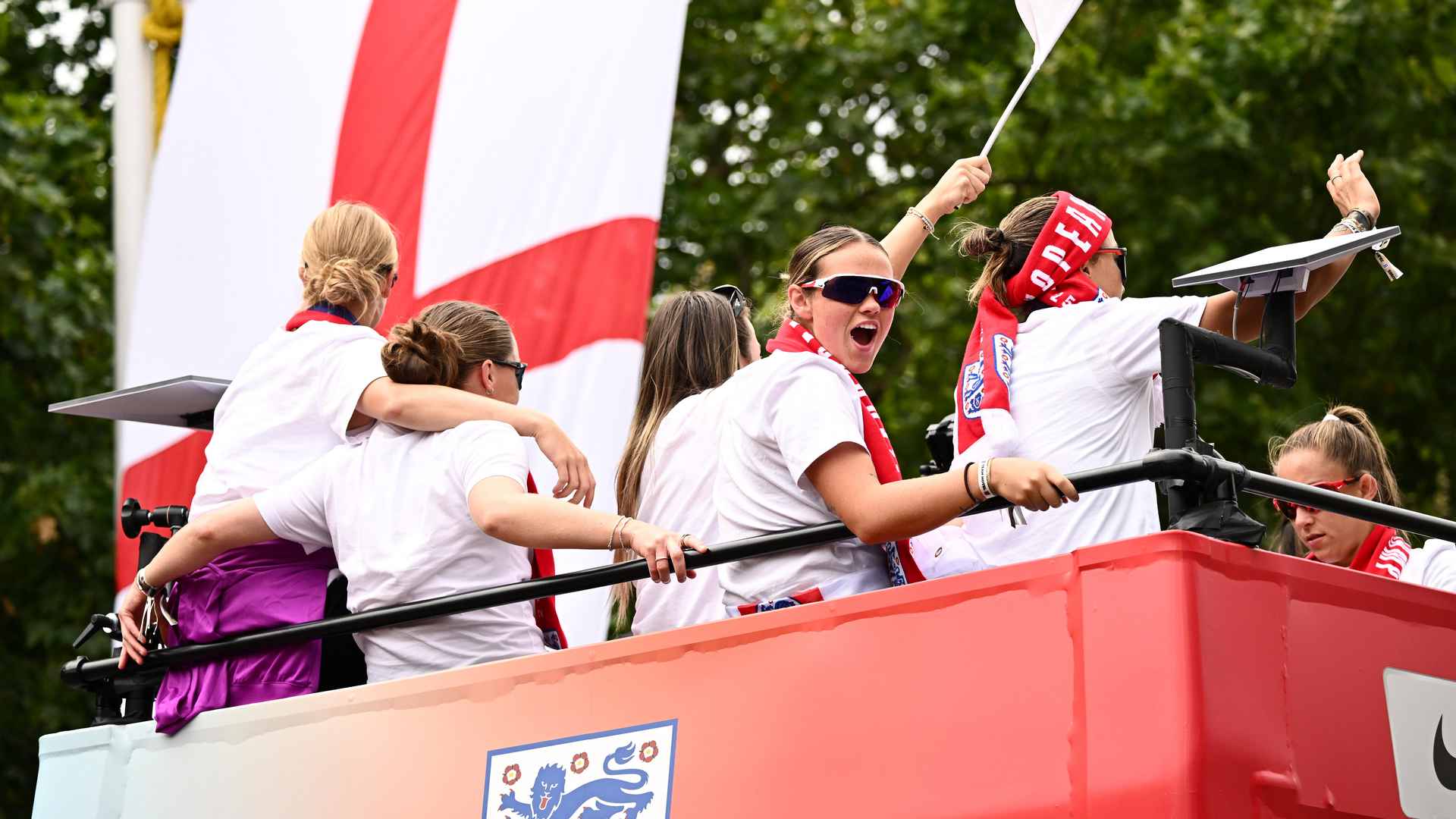 United stars 'buzzing' as London lauds Lionesses