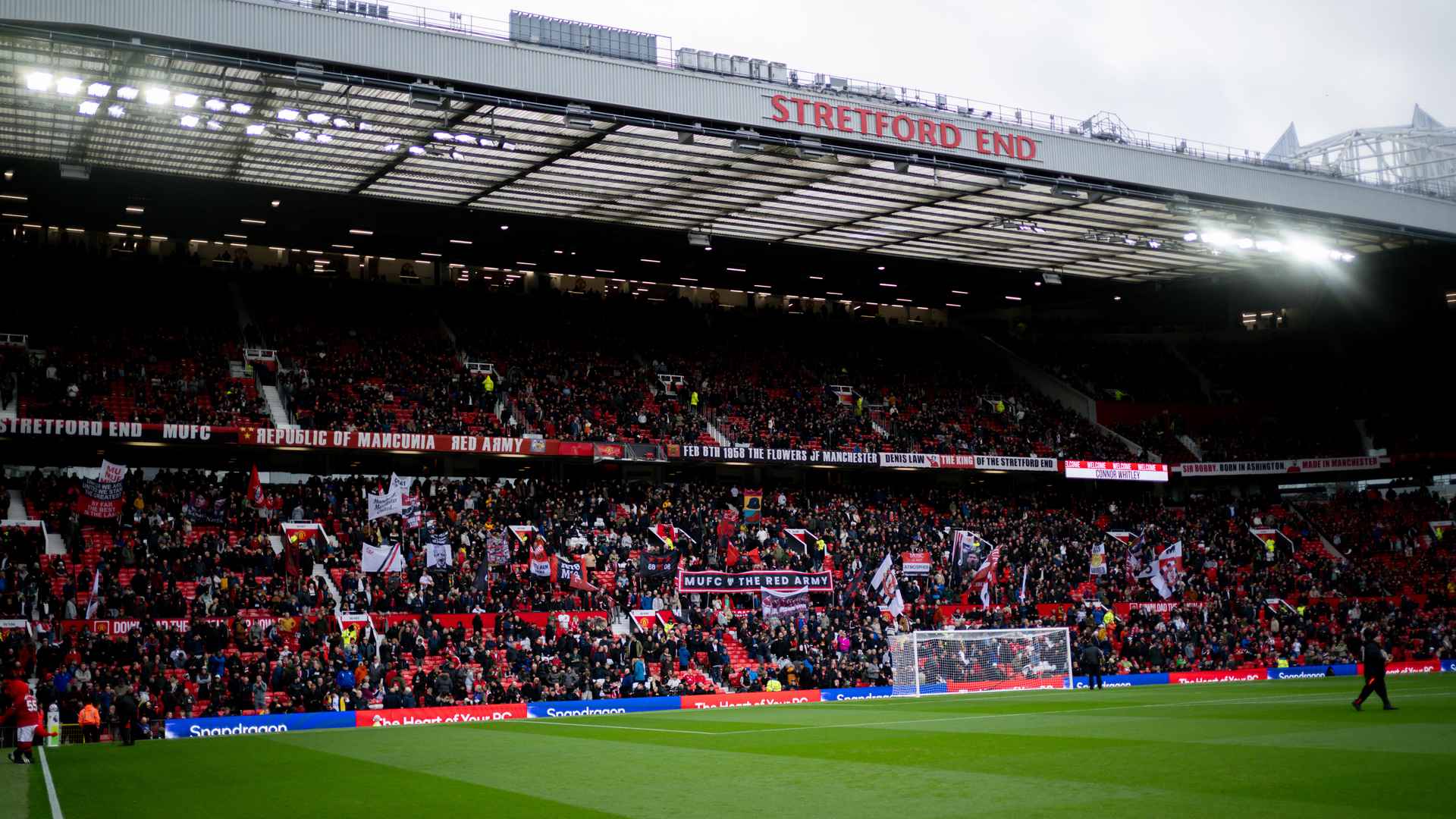 Man Utd tickets on general sale v Everton and West Ham