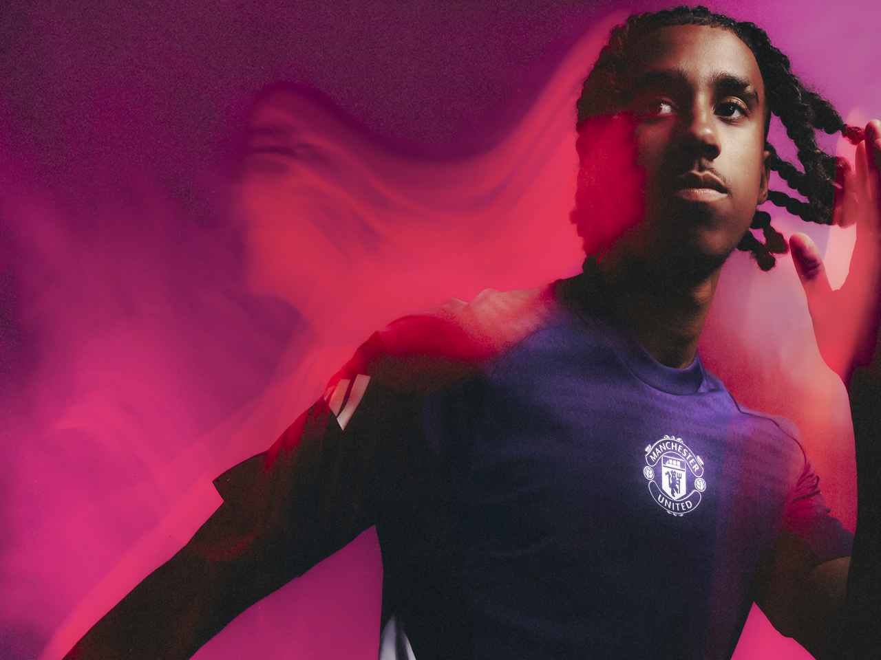 New Man Utd 2025/26 training kit released as players prepare to