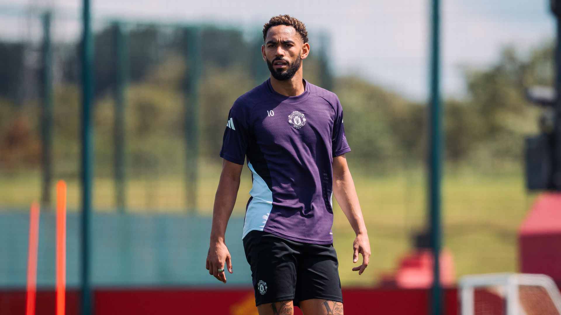 www.manutd.com