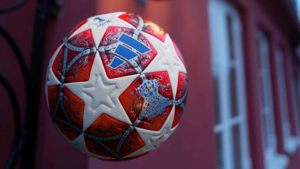 adidas unveil new Champions League ball for 2025/26 knockouts featuring Man Utd