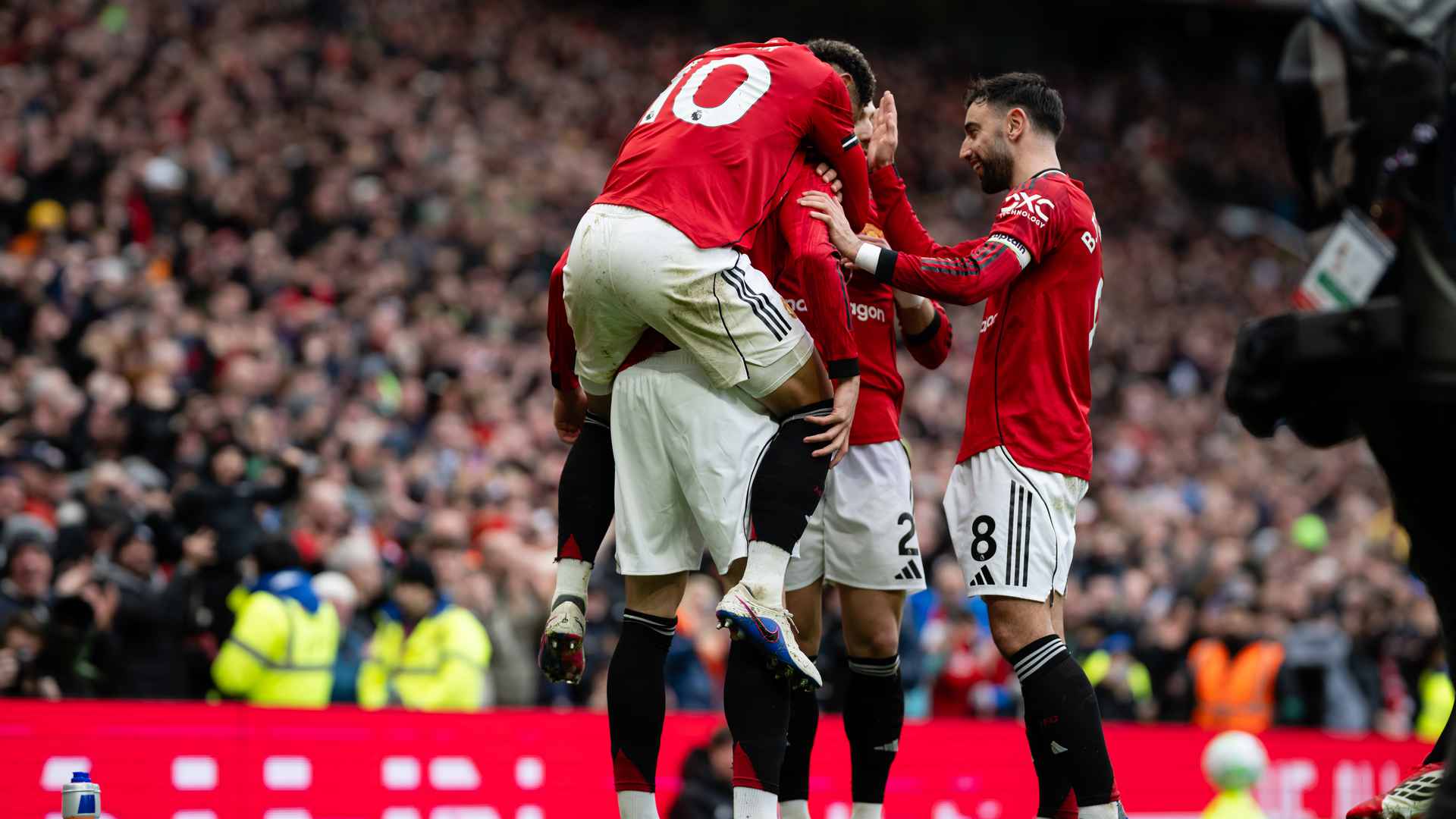 Bruno Fernandes wins Man of the Match for Man Utd v Aston Villa | 15 March 2026