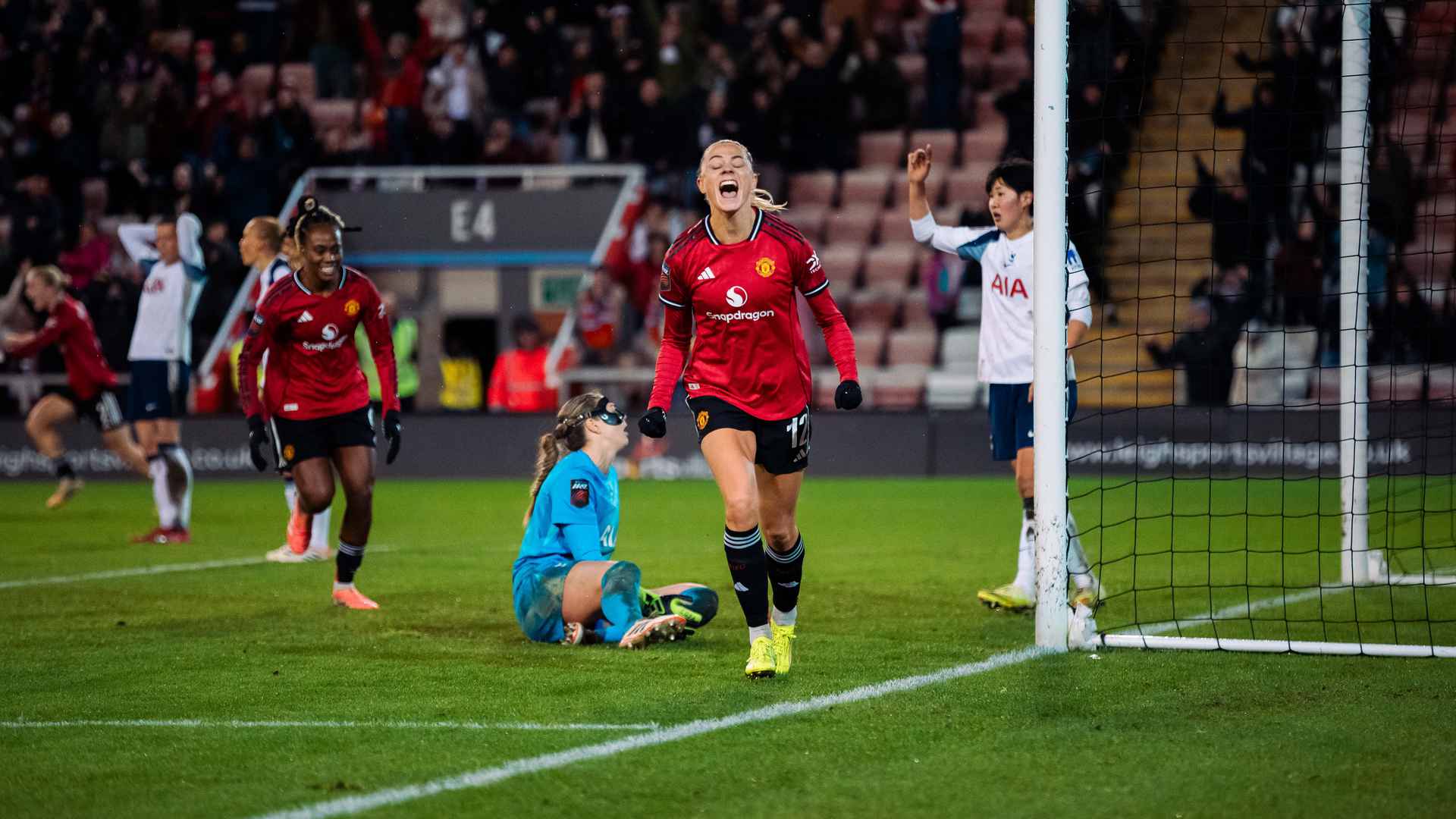 Report: United Women 3 Spurs 3